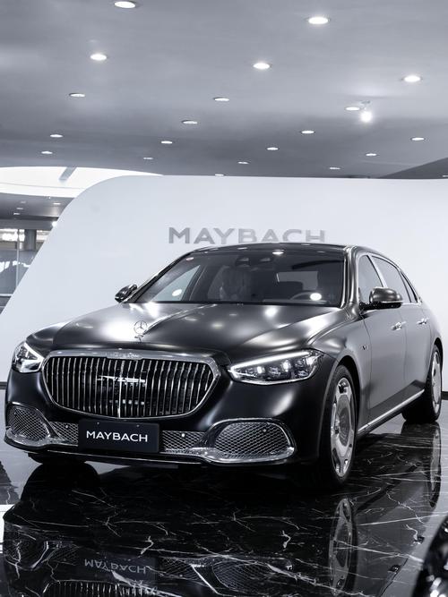 广州27岚图汽车的售后服务让用户无忧出行，迈巴赫未来的豪华车趋势